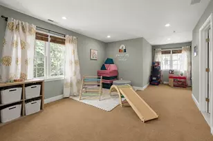 17 Hepatica Dr, North Andover, MA 01845 - Photo 23