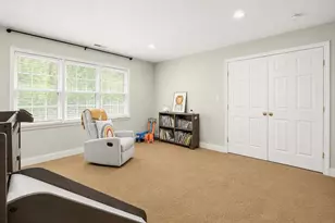 17 Hepatica Dr, North Andover, MA 01845 - Photo 25