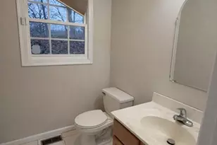 75 Lebeaux Dr, Shrewsbury, MA 01545 - Photo 9