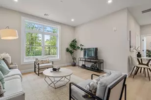 7 Cross St, Wilmington, MA 01887 - Photo 1