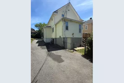 454 Chandler St, Worcester, MA 01602 - Photo 5