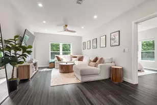 999 Hancock St, Quincy, MA 02169 - Photo 9