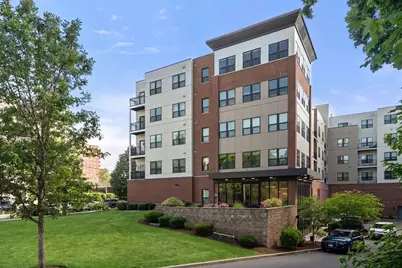 999 Hancock St #313, Quincy, MA 02169 - Photo 1