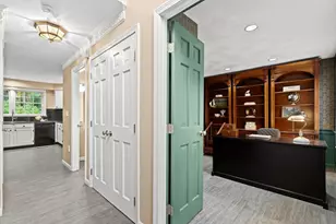 9 Hammersmith Dr, Saugus, MA 01906 - Photo 5