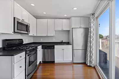 24 Emerson St #3, Boston, MA 02127 - Photo 3