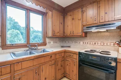 45 Skyline Dr, Westfield, MA 01085 - Photo 5