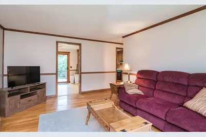 45 Skyline Dr, Westfield, MA 01085 - Photo 9