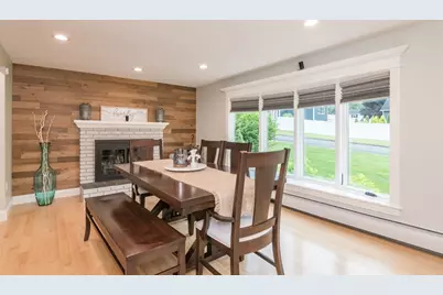 7 Stuart Pl, Westfield, MA 01085 - Photo 9