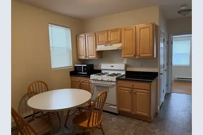 220 Middlesex Ave #4, Medford, MA 02155 - Photo 3