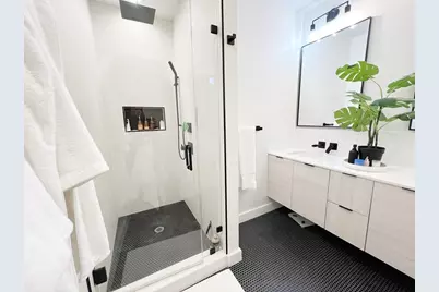 360 Meridian Street #7, Boston, MA 02128 - Photo 15