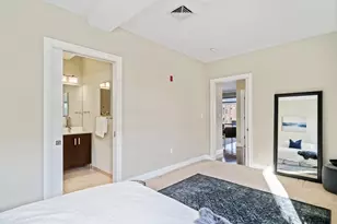 11 West Broadway, Boston, MA 02127 - Photo 21