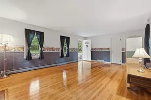 176 New St, Rehoboth, MA 02769 - Photo 5
