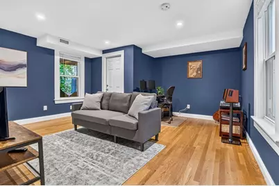67 Florence St #1, Boston, MA 02131 - Photo 19