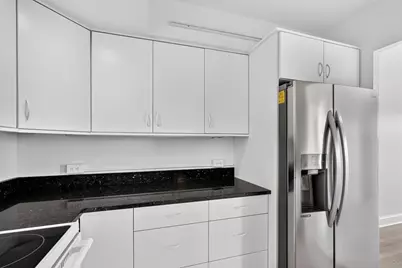 1731 Beacon St #915, Brookline, MA 02445 - Photo 21