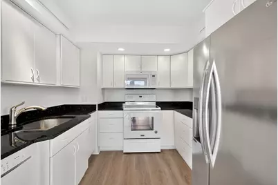 1731 Beacon St #915, Brookline, MA 02445 - Photo 19