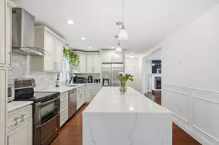 67 Hidden Rd, Dracut, MA 01826 - Photo 9