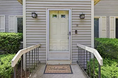 18 Copperwood Dr #18, Stoughton, MA 02072 - Photo 3