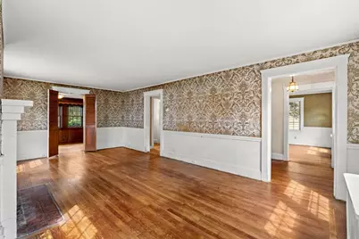 60 Linden Rd, Melrose, MA 02176 - Photo 3