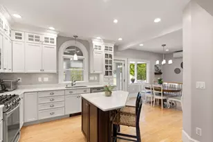 6 Gardner St, Beverly, MA 01915 - Photo 17