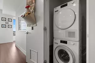 110 Stuart St, Boston, MA 02116 - Photo 17