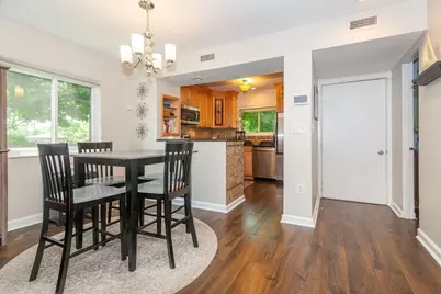 129 Governor Winthrop Rd #1A, Somerville, MA 02145 - Photo 7