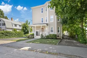 35 Austin St, Norwood, MA 02062 - Photo 25