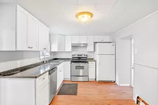 145 Boston St, Salem, MA 01970 - Photo 13