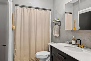 7 Crombie St, Salem, MA 01970 - Photo 9