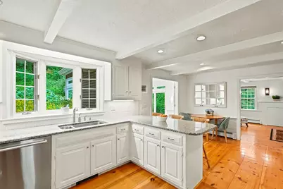 2 Stowe Rd, Southborough, MA 01772 - Photo 3