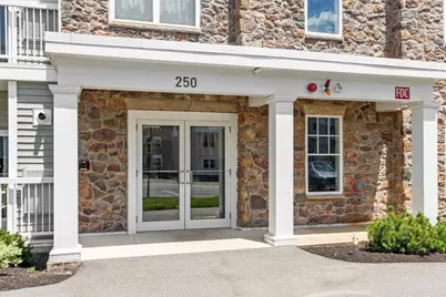 250 Martins Landing #409, North Reading, MA 01864 - Photo 3