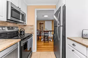 11 Cass St, Boston, MA 02132 - Photo 5