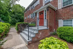 11 Cass St, Boston, MA 02132 - Photo 15
