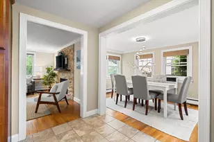 19 Cunningham Cir, Waltham, MA 02453 - Photo 15