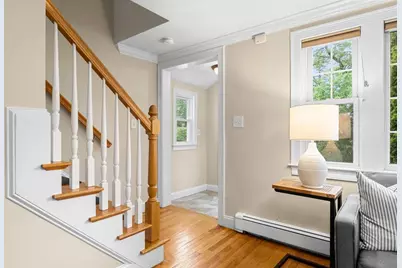 19 Cunningham Cir, Waltham, MA 02453 - Photo 5
