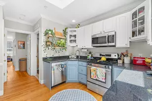 605 E Broadway, Boston, MA 02127 - Photo 9