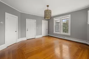 83 Court St, Westfield, MA 01085 - Photo 9