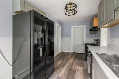 83 Court St, Westfield, MA 01085 - Photo 5