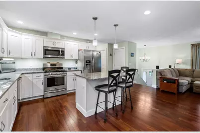 101 Prospect Hill St, Taunton, MA 02780 - Photo 7