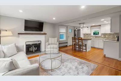 85 Broad, Walpole, MA 02081 - Photo 9