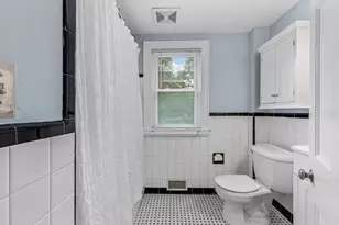 862 Pleasant St, Canton, MA 02021 - Photo 15