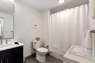 900 Beacon St, Boston, MA 02215 - Photo 9
