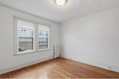 60-62 Templeton Pkwy, Watertown, MA 02472 - Photo 9