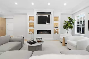 8 Lawrence St, Boston, MA 02129 - Photo 11