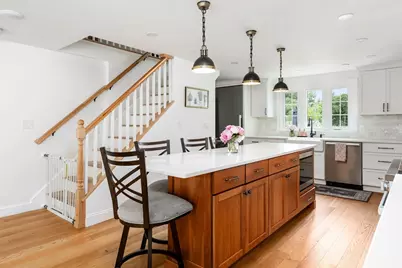 22 Homestead Rd, Lynnfield, MA 01940 - Photo 11