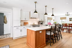 22 Homestead Rd, Lynnfield, MA 01940 - Photo 9