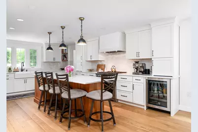 22 Homestead Rd, Lynnfield, MA 01940 - Photo 7