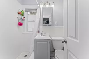 39 Spencer Ave, Chelsea, MA 02150 - Photo 13