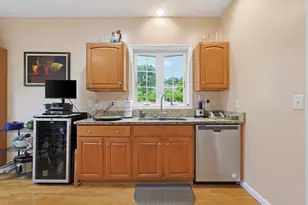 74 Buttercup Ln, Grafton, MA 01560 - Photo 9