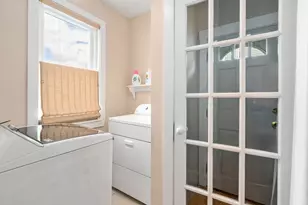 516 Pleasant St, Winthrop, MA 02152 - Photo 17
