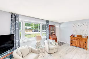 33 Farnham Rd, Rowley, MA 01969 - Photo 11